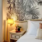 Pensión Baboon 4*