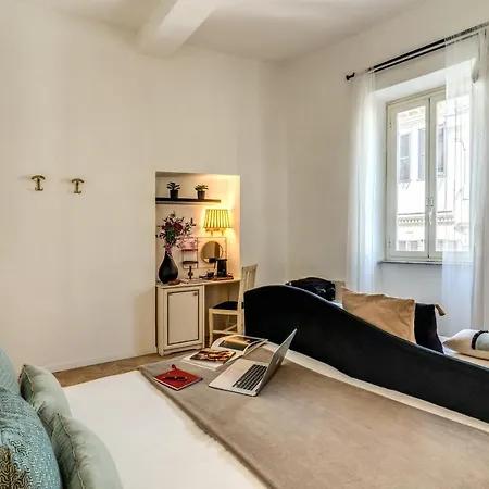 Baboon Guest house 4*