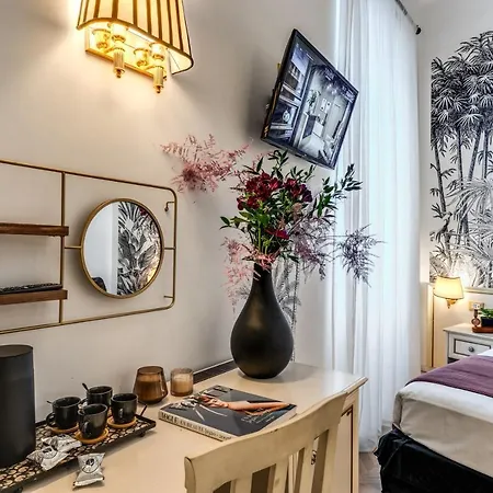 Baboon 4* Roma